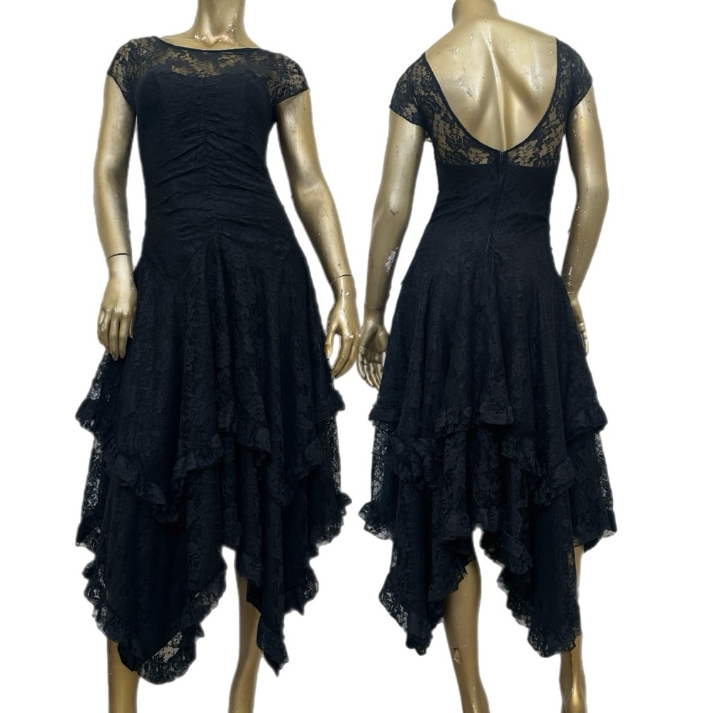 Vintage y2k Frederick’s of Hollywood black lace tiered midi dress size 5/6